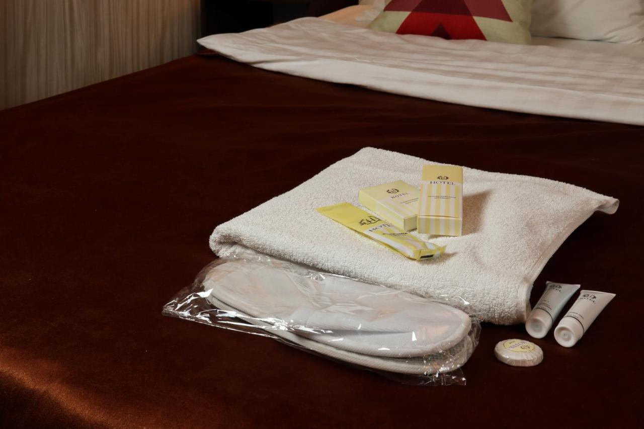 De'Mar Hotel Бишкек Екстериор снимка