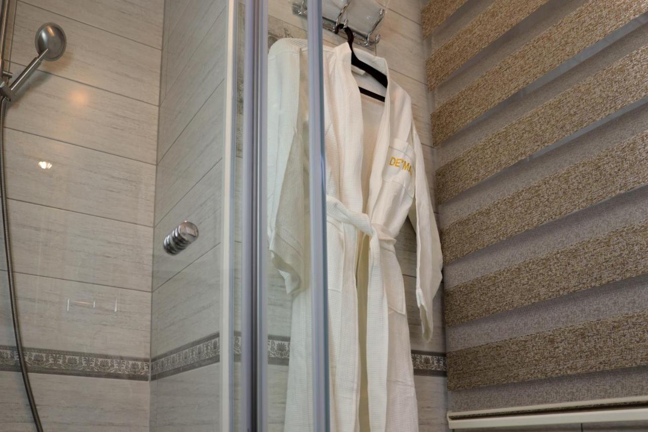 De'Mar Hotel Бишкек Екстериор снимка