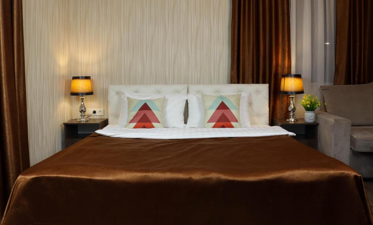 De'Mar Hotel Бишкек Екстериор снимка